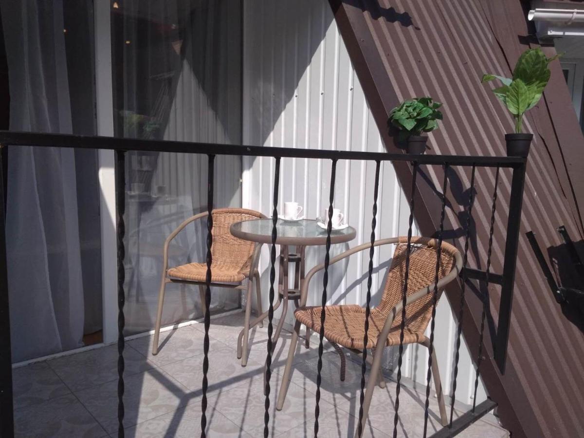 Studio Near Metro Yaroslava Mudroho, Universytet - Mykoly Khvylovoho Str 5-3 Kharkiv Exterior photo